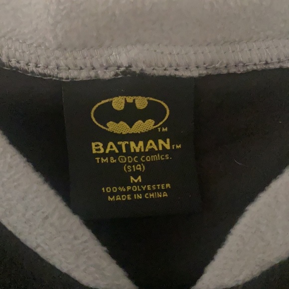 Men’s Classic Batman Onesie - Picture 5 of 5